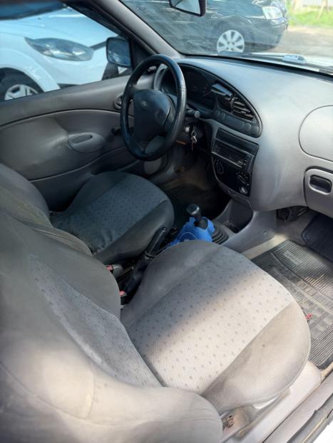 FORD Courier 1.6 FLEX L, Foto 6