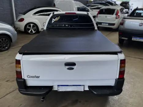 FORD Courier 1.6 L, Foto 4