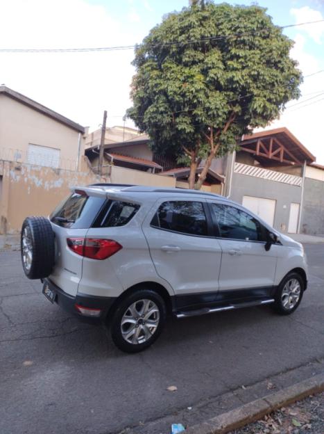 FORD Escort 1.6 4P GL, Foto 1