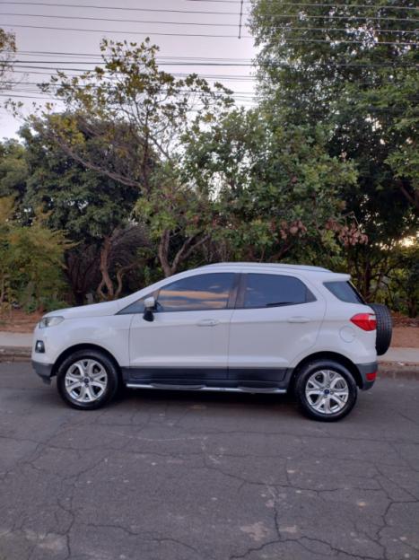 FORD Escort 1.6 4P GL, Foto 10