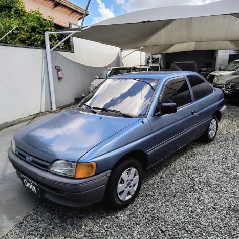 FORD Escort 1.6 L, Foto 3