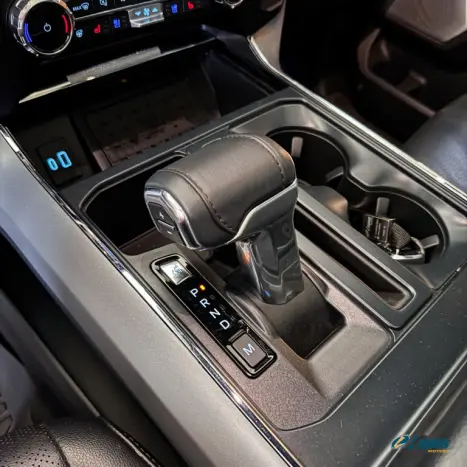 FORD F-150 5.0 V8 24V FX4 LARIAT CABINE DUPLA AUTOMTICO, Foto 13
