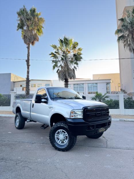 FORD F-250 3.9 XLT 4X4 CABINE SIMPLES DIESEL, Foto 4 FORD F-250 3.9 XLT 4X4 CABINE SIMPLES DIESEL, Foto 4