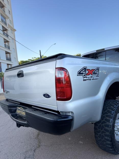 FORD F-250 3.9 XLT 4X4 CABINE SIMPLES DIESEL, Foto 8 FORD F-250 3.9 XLT 4X4 CABINE SIMPLES DIESEL, Foto 8
