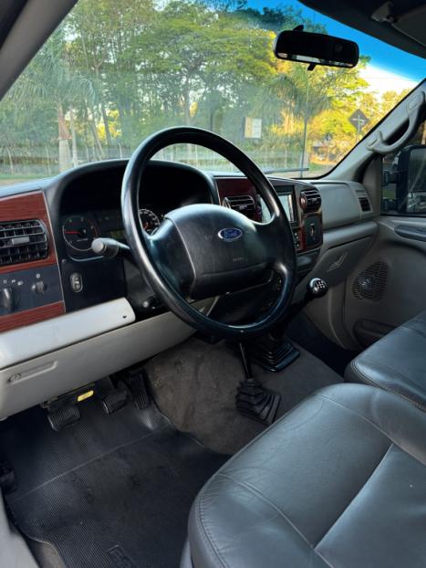 FORD F-250 3.9 XLT 4X4 CABINE SIMPLES DIESEL, Foto 13 FORD F-250 3.9 XLT 4X4 CABINE SIMPLES DIESEL, Foto 13