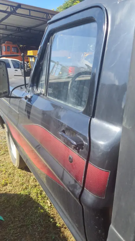 FORD F-4000 3.9 MWM 229, Foto 4 FORD F-4000 3.9 MWM 229, Foto 4