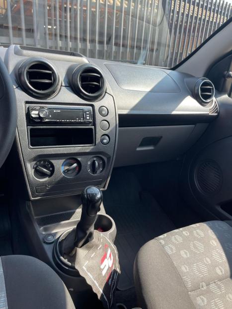 FORD Fiesta Hatch 1.0 4P FLEX, Foto 8