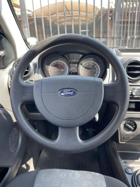 FORD Fiesta Hatch 1.0 4P FLEX, Foto 11