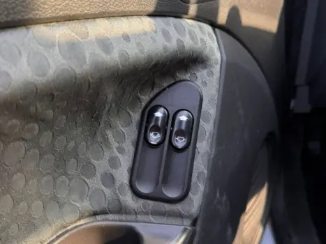 FORD Fiesta Hatch 1.0 4P FLEX, Foto 17