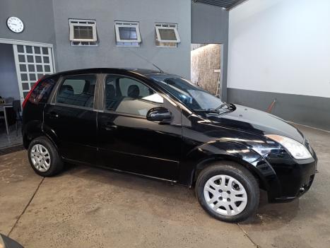 FORD Fiesta Hatch 1.0 4P FLEX, Foto 2