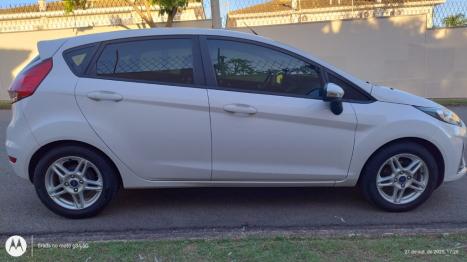 FORD Fiesta Hatch 1.6 16V 4P SEL FLEX, Foto 5