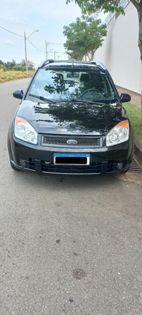 FORD Fiesta Hatch 1.0 4P, Foto 2