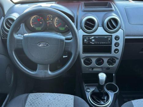 FORD Fiesta Hatch 1.6 4P CLASS FLEX, Foto 8 FORD Fiesta Hatch 1.6 4P CLASS FLEX, Foto 8