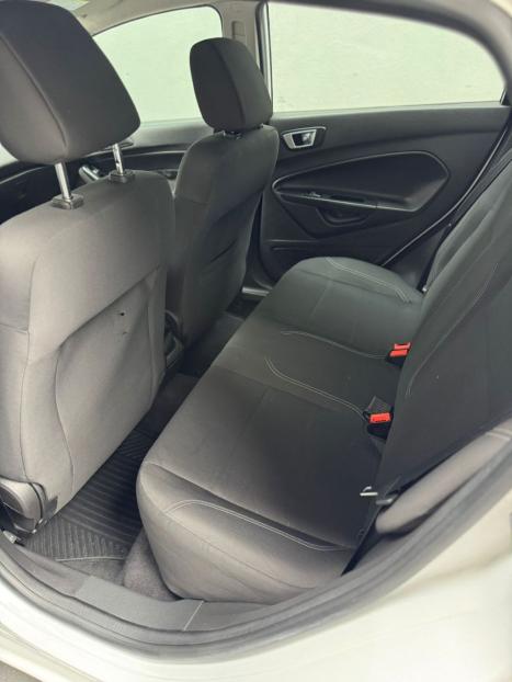 FORD Fiesta Hatch 1.6 4P FLEX, Foto 10 FORD Fiesta Hatch 1.6 4P FLEX, Foto 10