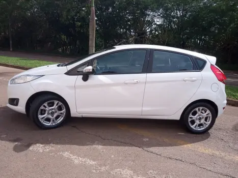 FORD Fiesta Hatch 1.6 16V 4P SE FLEX, Foto 4