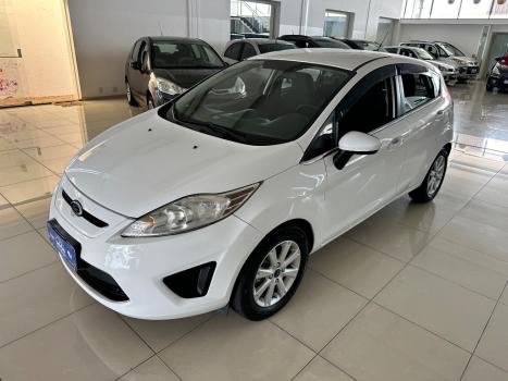 FORD Fiesta Hatch 1.6 16V 4P SE FLEX, Foto 3
