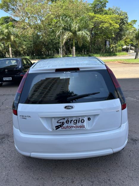 FORD Fiesta Hatch 1.6 4P CLASS FLEX, Foto 8