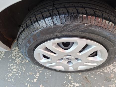 FORD Fiesta Hatch 1.0 4P FLEX, Foto 8