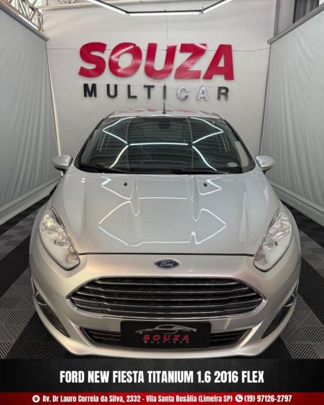 FORD Fiesta Hatch 1.6 16V 4P TITANIUM FLEX, Foto 1