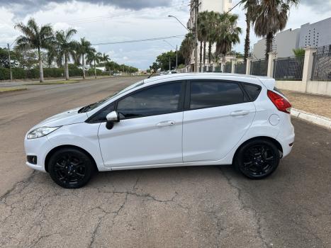 FORD Fiesta Hatch 1.5 16V 4P SE FLEX, Foto 4