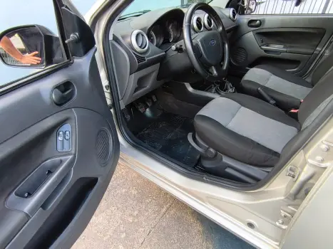 FORD Fiesta Hatch 1.0 4P FLEX, Foto 7