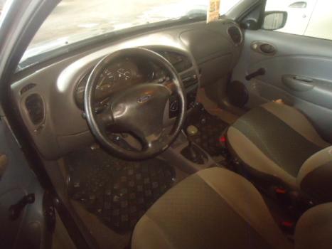 FORD Fiesta Hatch 1.0, Foto 4