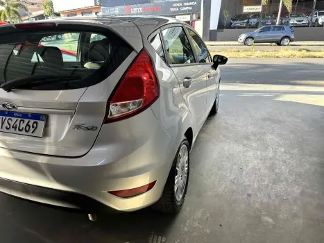 FORD Fiesta Hatch 1.5 16V 4P S FLEX, Foto 4