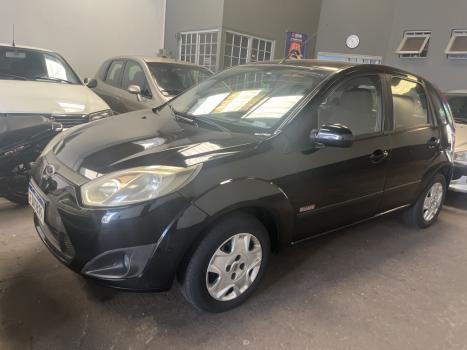 FORD Fiesta Hatch 1.6, Foto 3