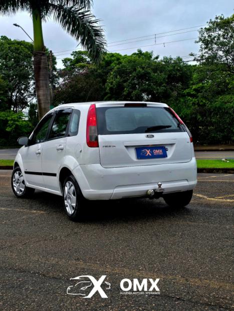 FORD Fiesta Hatch 1.6 4P SE FLEX, Foto 2