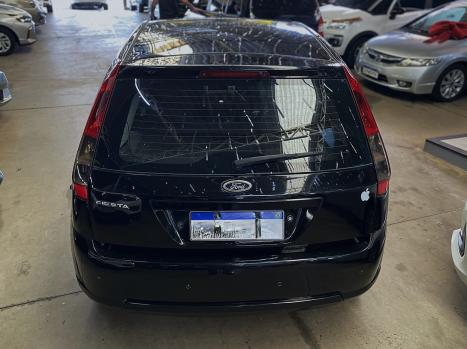 FORD Fiesta Hatch 1.6 4P ROCAM FLEX, Foto 4