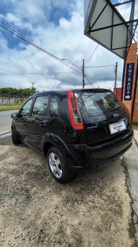 FORD Fiesta Hatch 1.6 4P ROCAM FLEX, Foto 4