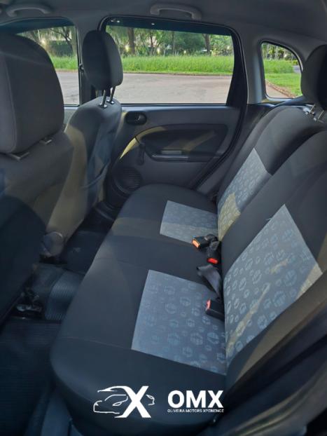 FORD Fiesta Hatch 1.0 4P, Foto 7