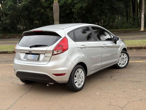 FORD Fiesta Hatch 1.5 16V 4P S FLEX, Foto 3