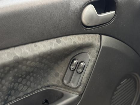 FORD Fiesta Hatch 1.6 CLASS, Foto 4