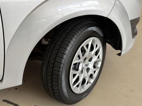 FORD Fiesta Hatch 1.6 CLASS, Foto 5