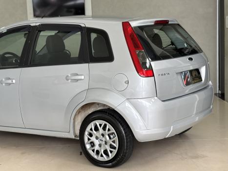 FORD Fiesta Hatch 1.6 CLASS, Foto 6