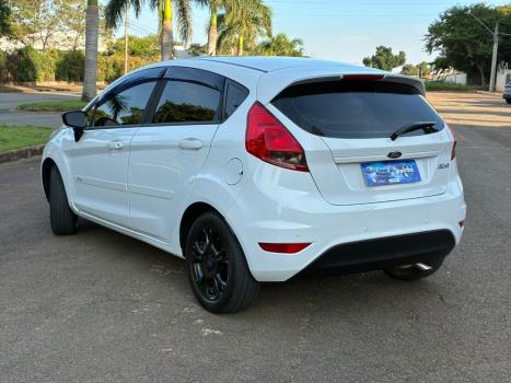 FORD Fiesta Hatch 1.6 4P SE FLEX, Foto 7