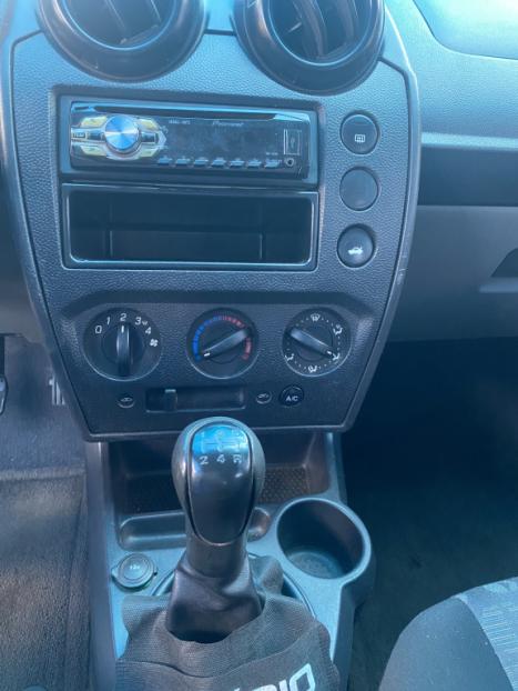 FORD Fiesta Hatch 1.0 4P FLEX, Foto 8