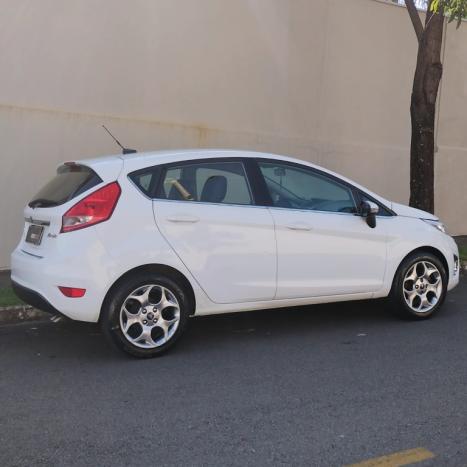 FORD Fiesta Hatch 1.6 16V 4P SE FLEX, Foto 4