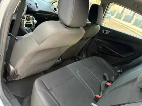 FORD Fiesta Hatch 1.5 16V 4P S FLEX, Foto 6