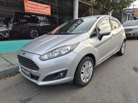 FORD Fiesta Hatch 1.5 16V 4P S FLEX, Foto 2