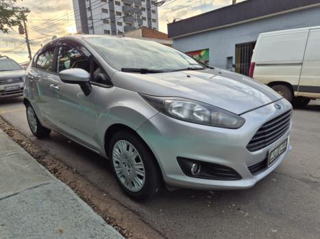 FORD Fiesta Hatch 1.5 16V 4P S FLEX, Foto 4