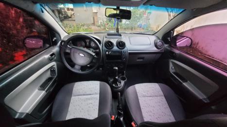 FORD Fiesta Hatch 1.0 4P FLEX, Foto 2