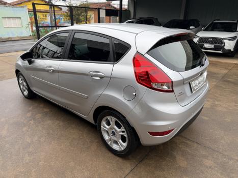 FORD Fiesta Hatch 1.6 16V 4P FLEX SE POWERSHIFT AUTOM�TICO, Foto 7