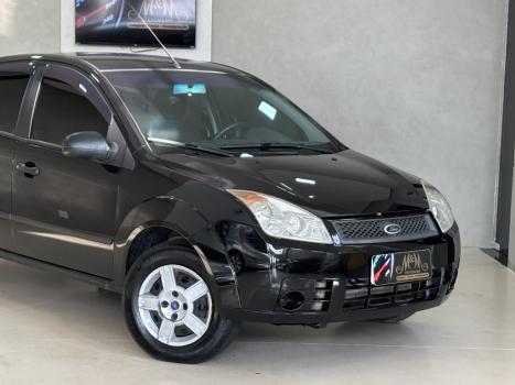 FORD Fiesta Hatch 1.0 4P, Foto 2