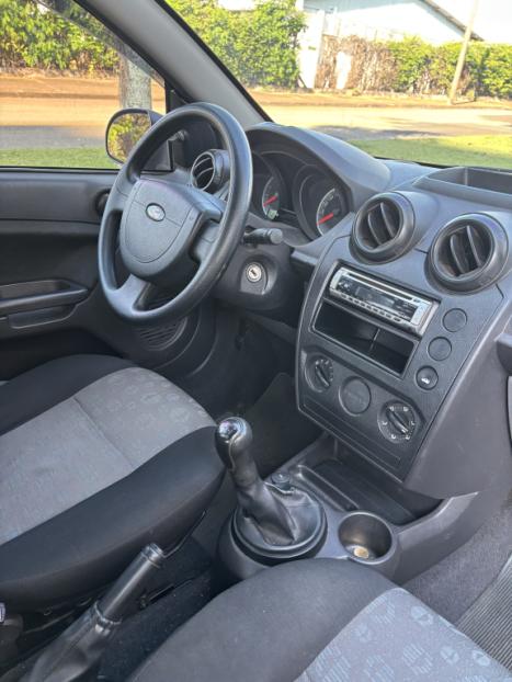 FORD Fiesta Hatch 1.0 4P FLEX, Foto 2