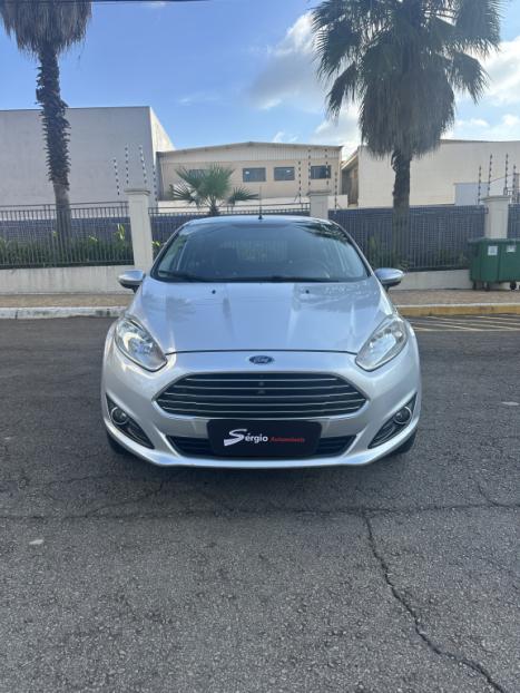 FORD Fiesta Hatch 1.6 16V 4P SE FLEX, Foto 5