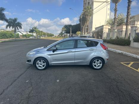 FORD Fiesta Hatch 1.6 16V 4P SE FLEX, Foto 6