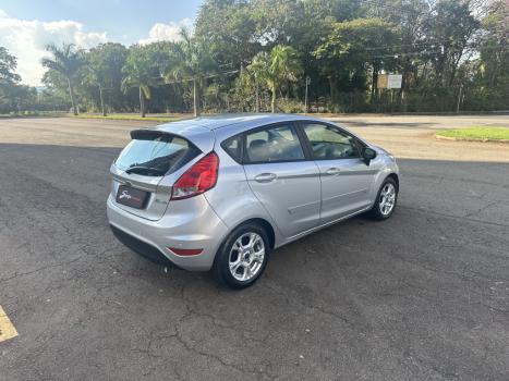 FORD Fiesta Hatch 1.6 16V 4P SE FLEX, Foto 4