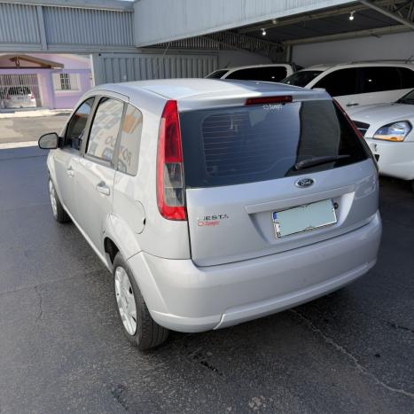 FORD Fiesta Hatch 1.6 16V 4P SE FLEX, Foto 6